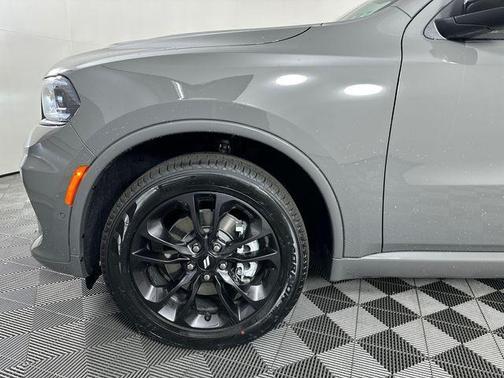 Destroyer Gray Clearcoat 2026 Dodge Durango GT