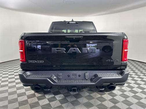 Diamond Black 2026 RAM 1500 RHO