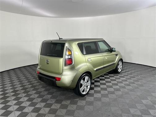 2010 Kia Soul !