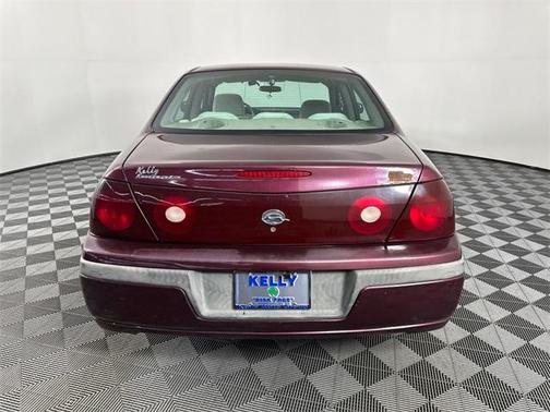2004 Chevrolet Impala Base