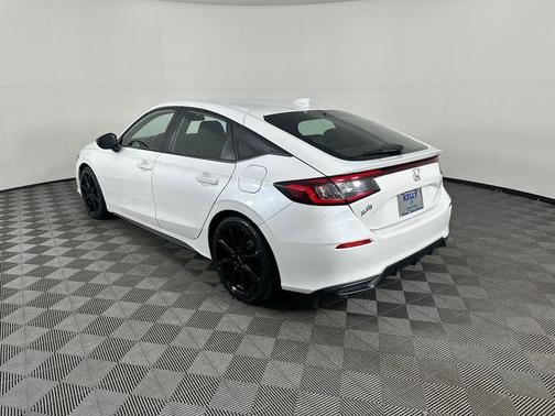White 2022 Honda Civic Sport