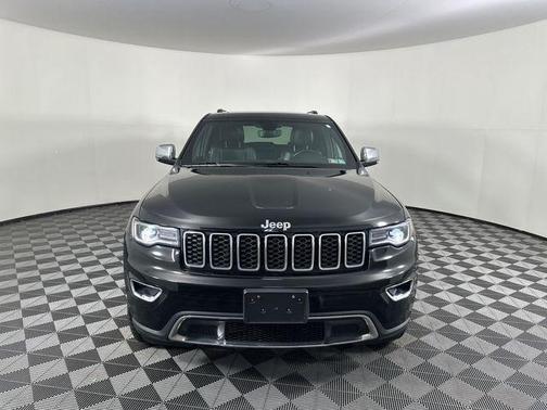 Diamond Black 2022 Jeep Grand Cherokee WK Limited