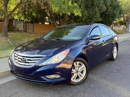 2013 Hyundai SONATA Limited