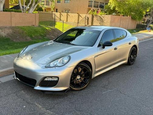 2012 Porsche Panamera 4
