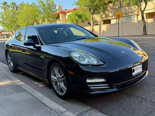 2010 Porsche Panamera 4S