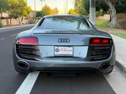 2012 Audi R8 5.2 quattro