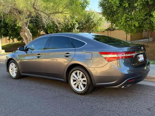 2014 Toyota Avalon XLE