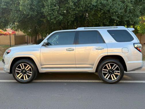 2017 Toyota 4Runner Limited