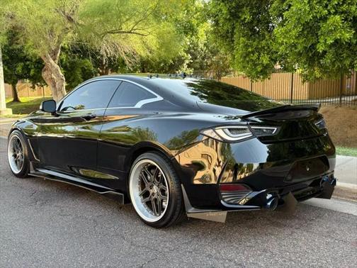 2017 INFINITI Q60 3.0t Sport