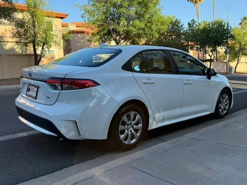 White 2020 Toyota Corolla LE