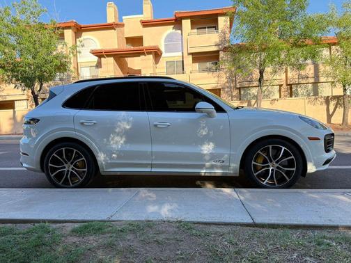 White 2021 Porsche Cayenne GTS