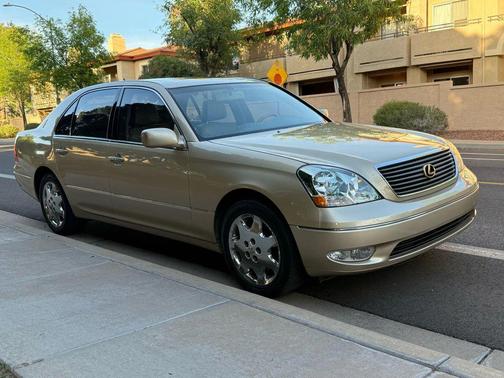 2002 Lexus LS 430 Base