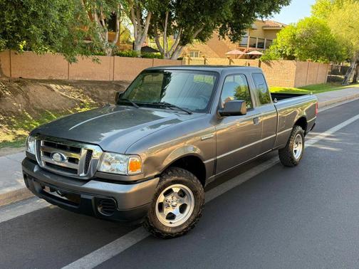 Gray 2008 Ford Ranger XLT SuperCab