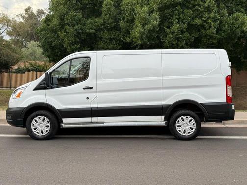 2021 Ford Transit-250 Base