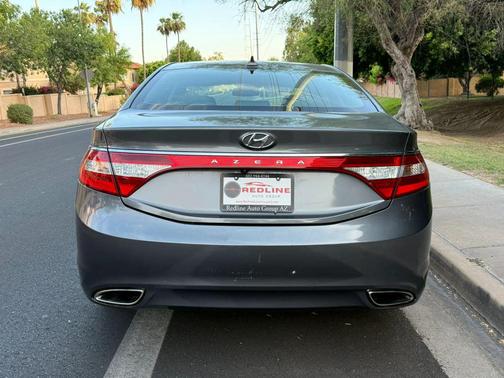 Gray 2013 Hyundai Azera Base