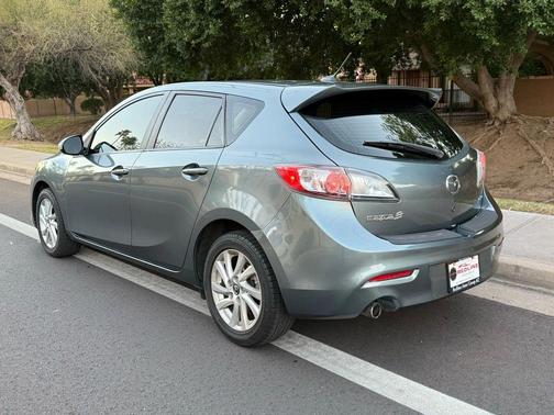 2013 Mazda Mazda3 i Grand Touring