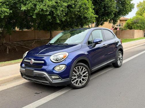 Blu Venezia (Blue Metallic) 2016 FIAT 500X Trekking