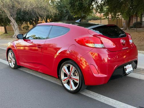 2016 Hyundai Veloster Base