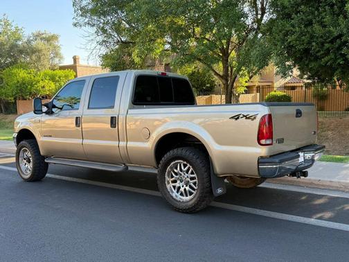 Gold 2000 Ford F-250 Long Bed
