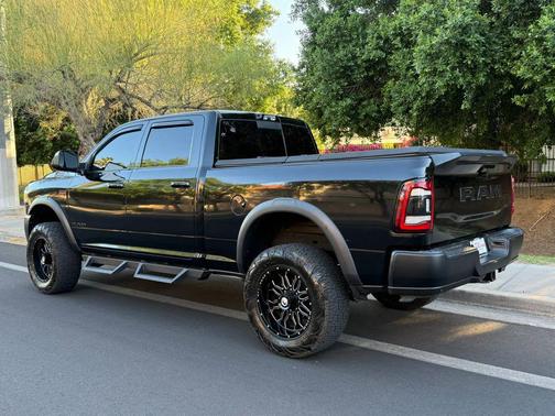 Diamond Black Crystal Pearlcoat 2021 RAM 2500 Power Wagon