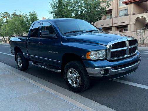 2005 Dodge Ram 2500 SLT Quad Cab