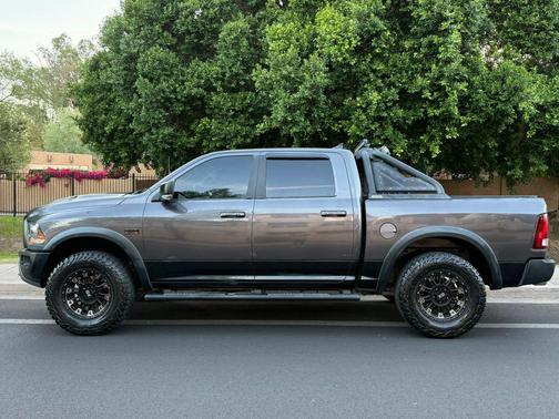 Granite Crystal Metallic Clearcoat 2016 RAM 1500 Rebel