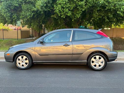 2002 Ford Focus ZX3