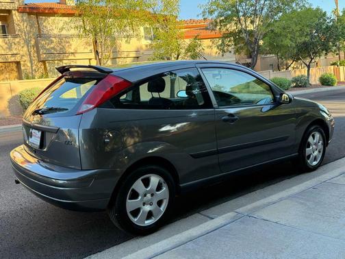 2002 Ford Focus ZX3