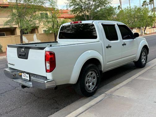 2016 Nissan Frontier S
