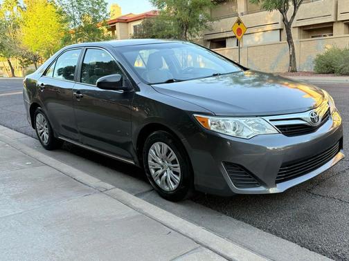 2012 Toyota Camry LE