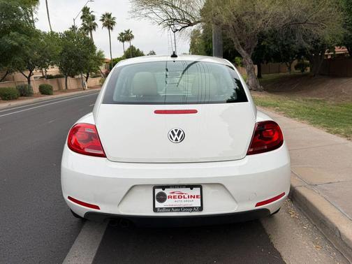 Candy White 2014 Volkswagen Beetle 2.5L