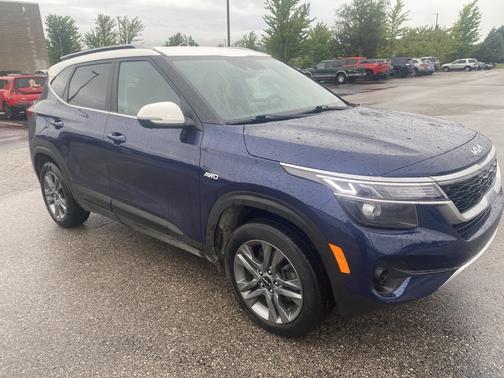 2023 Kia Seltos S