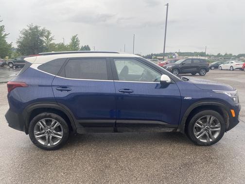 2023 Kia Seltos S