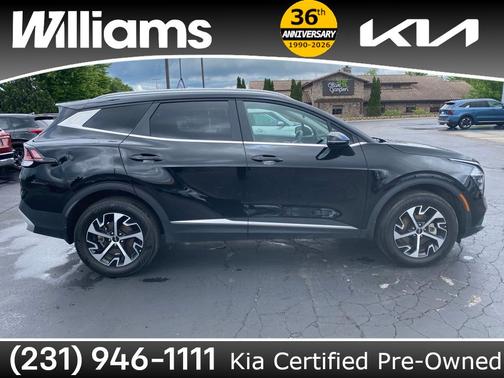 Ebony Black 2025 Kia Sportage EX