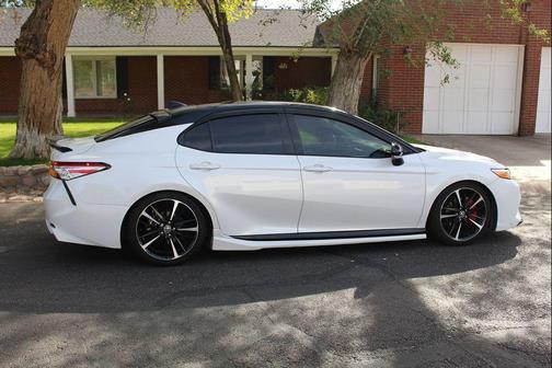 2020 Toyota Camry XSE