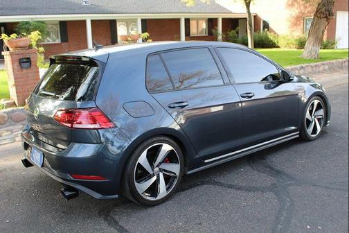 2019 Volkswagen Golf GTI 2.0T S 4-Door