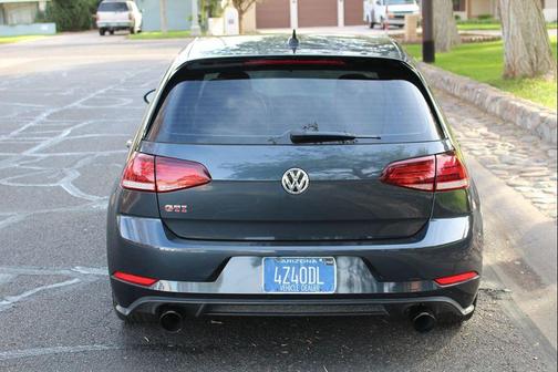 2019 Volkswagen Golf GTI 2.0T S 4-Door