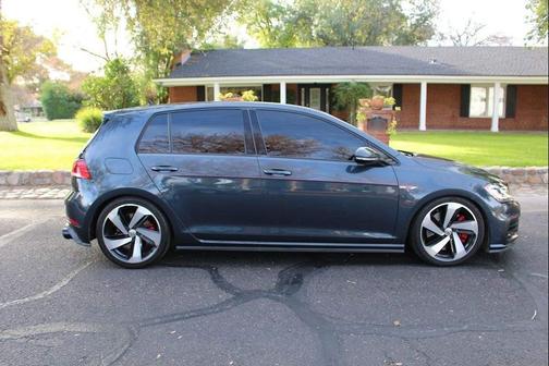 2019 Volkswagen Golf GTI 2.0T S 4-Door