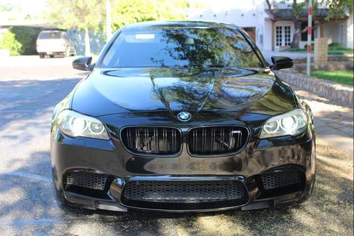 Black Sapphire Metallic 2013 BMW M5 Base