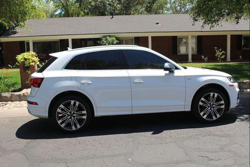 Ibis White 2018 Audi SQ5 3.0T Prestige