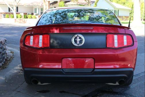 2012 Ford Mustang V6 Premium