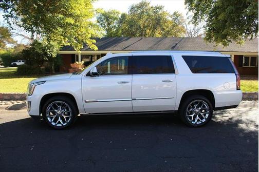 2017 Cadillac Escalade ESV Platinum