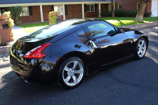 2010 Nissan 370Z Base