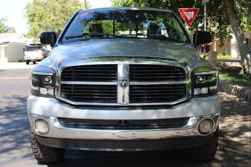 Bright Silver Metallic 2006 Dodge Ram 1500 SLT