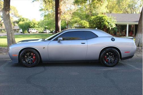 2016 Dodge Challenger SRT Hellcat