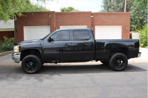 2009 Chevrolet Silverado 2500 LTZ Crew Cab