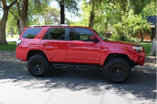 2016 Toyota 4Runner SR5