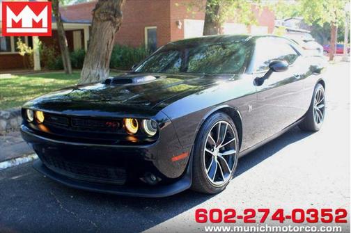2016 Dodge Challenger R/T Scat Pack