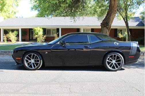 2016 Dodge Challenger R/T Scat Pack
