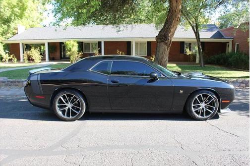 2016 Dodge Challenger R/T Scat Pack